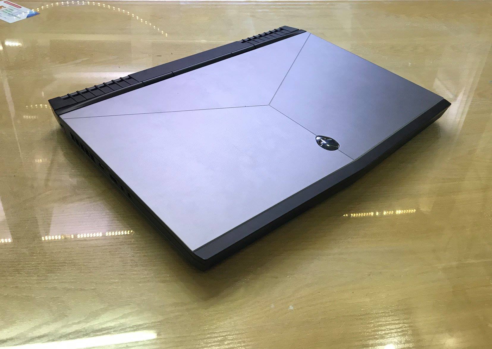 Laptop Gaming Dell Alienware 15R3 GTX1060 6GB-7.jpg